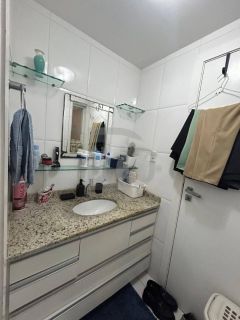 Apartamento Para Vender com 4 quartos 2 suítes no bairro Farolândia em Aracaju