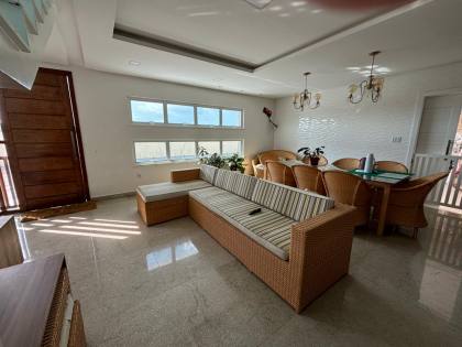 Casa de Condomínio Para Vender com 5 quartos 4 suítes no bairro Aruana em Aracaju