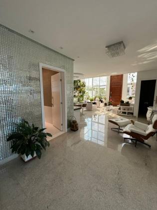 Casa de Condomínio Para Vender com 5 quartos 4 suítes no bairro Aruana em Aracaju