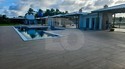 Lote / Terreno de Condomínio Para Vender no bairro Zona de Expansão (Olhos D`Agua) em Barra Dos Coqueiros