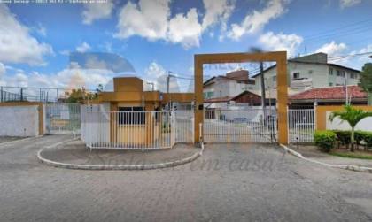 Casa de Condomínio Para Vender com 3 quartos 1 suíte no bairro Olaria em Aracaju