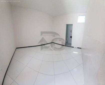 Casa de Condomínio Para Vender com 3 quartos 1 suíte no bairro Olaria em Aracaju