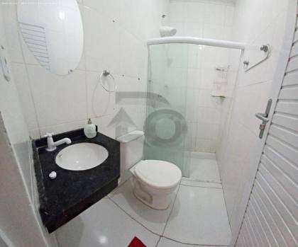 Casa de Condomínio Para Vender com 3 quartos 1 suíte no bairro Olaria em Aracaju