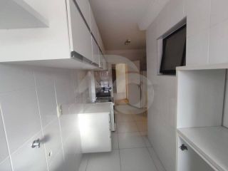 Apartamento Para Vender com 3 quartos 2 suítes no bairro Atalaia em Aracaju