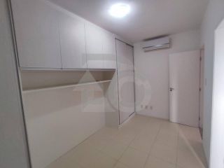 Apartamento Para Vender com 3 quartos 2 suítes no bairro Atalaia em Aracaju