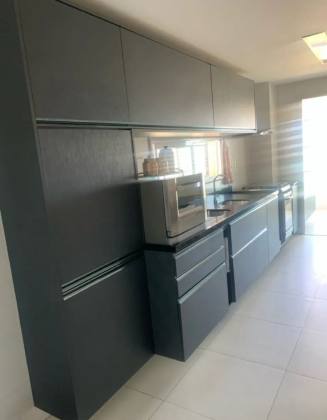 Apartamento para vender na Mansão Jardim Europa com 4 Quartos