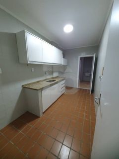 Apartamento Para Vender com 3 quartos 1 suíte no bairro São José em Aracaju