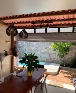 Casa à Venda com 2 Quartos no Condomínio Costa Marine Residence em Barra dos Coqueiros