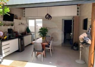 Casa à Venda com 2 Quartos no Condomínio Costa Marine Residence em Barra dos Coqueiros