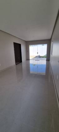 Casa de Condomínio Duplex Para Vender com 3 quartos, sendo 3 suítes no bairro Matapoã em Aracaju