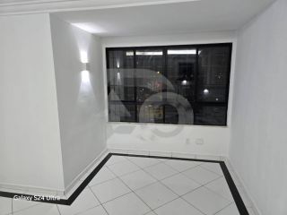Apartamento Para Vender com 03 quartos 1 suítes no bairro 13 de Julho em Aracaju