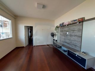 Casa Duplex com 5 Quartos, Suíte com Closet e Excelente Localização