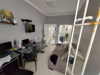 Casa Duplex com 5 Quartos, Suíte com Closet e Excelente Localização