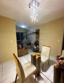 Apartamento à Venda com 2 Quartos no Bairro Marivan em Aracaju/SE