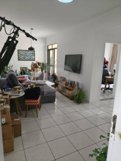 Excelente Apartamento no Condomínio Sylvio Romero