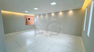 Casa Espaçosa e Completa no Bairro Atalaia, Aracaju/SE