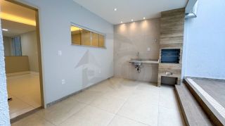 Casa Espaçosa e Completa no Bairro Atalaia, Aracaju/SE