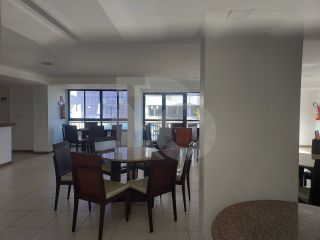 Apartamento à Venda com 3 Quartos (1 Suíte) no Bairro Farolândia, Aracaju/SE