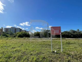Lote Bem Localizado no Luar da Barra 2
