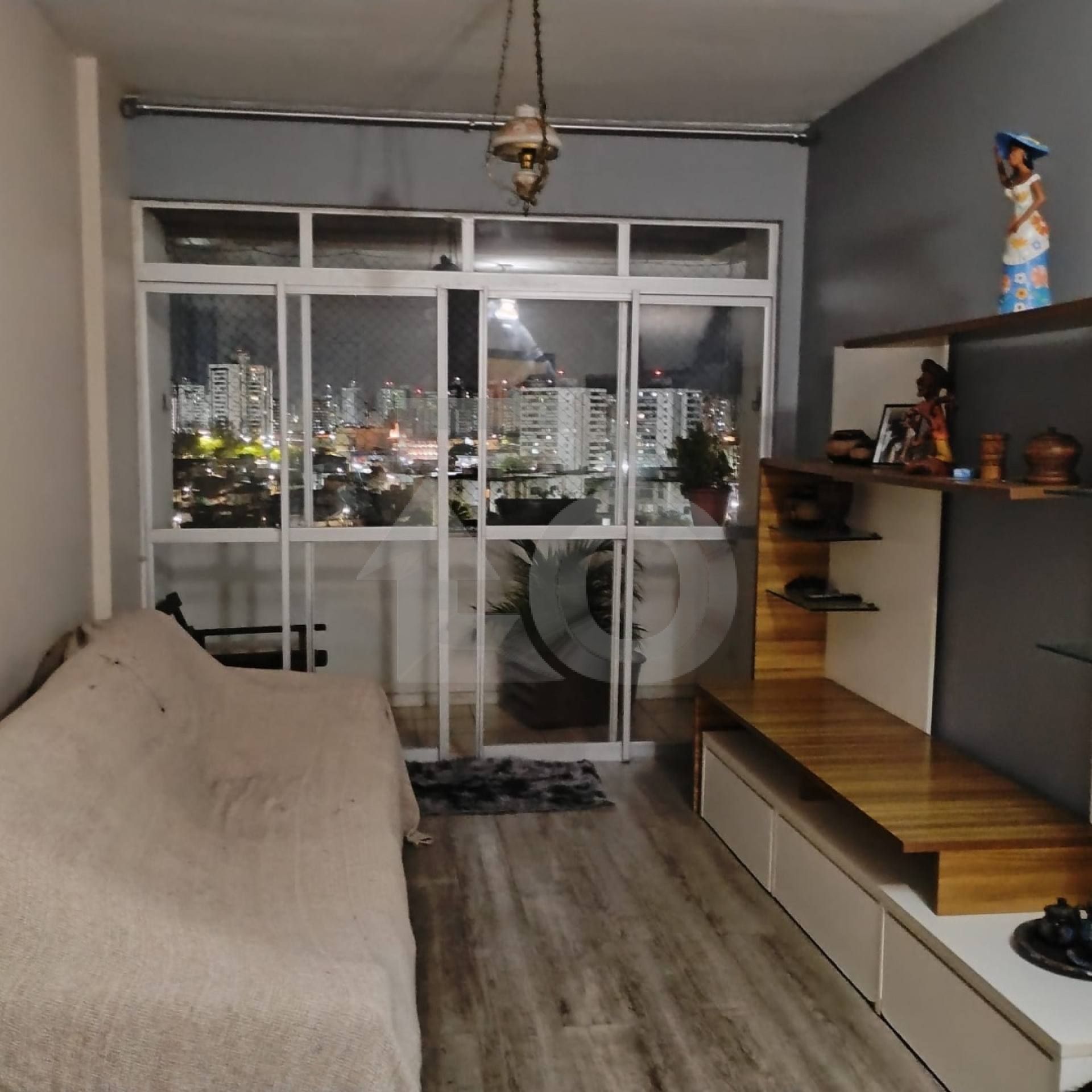 Apartamento 4 Quartos, Sendo 1 Suíte no bairro Grageru.