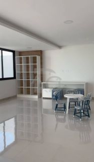 Apartamento Para Vender com 3 quartos 1 suíte no bairro Farolândia em Aracaju