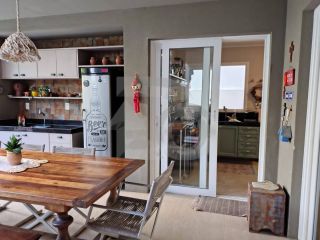 Casa de Condomínio Para Vender com 4 quartos 4 suítes no bairro Aruana em Aracaju