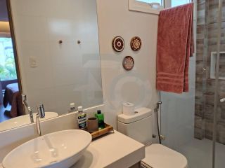 Casa de Condomínio Para Vender com 4 quartos 4 suítes no bairro Aruana em Aracaju