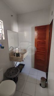 Casa Para Vender com 3 quartos 1 suíte no bairro Aruana em Aracaju