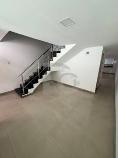 Casa Para Vender com 5 quartos 2 suítes no bairro Santo Antônio em Aracaju