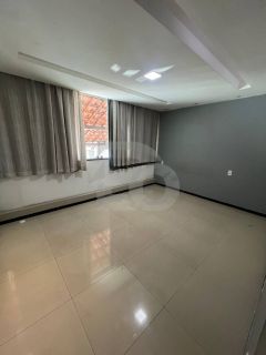 Casa Para Vender com 5 quartos 2 suítes no bairro Santo Antônio em Aracaju