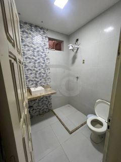 Casa Para Vender com 5 quartos 2 suítes no bairro Santo Antônio em Aracaju