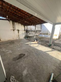 Casa Para Vender com 5 quartos 2 suítes no bairro Santo Antônio em Aracaju