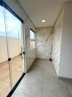 Casa de Condomínio Para Vender com 3 quartos 1 suíte no bairro Olhos d`Água em Barra Dos Coqueiros