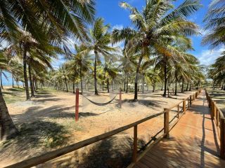 Casa de Condomínio Para Vender com 3 quartos 1 suíte no bairro Olhos d`Água em Barra Dos Coqueiros