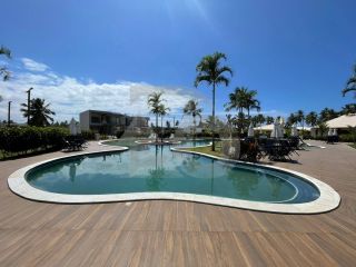 Casa de Condomínio Para Vender com 3 quartos 1 suíte no bairro Olhos d`Água em Barra Dos Coqueiros