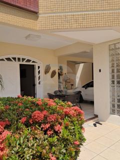 Casa Para Vender com 4 quartos 2 suítes no bairro Inácio Barbosa em Aracaju