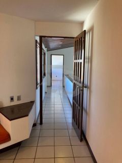 Casa Para Vender com 5 quartos 2 suítes no bairro Atalaia em Aracaju