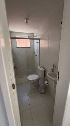 Apartamento Para Vender com 2 quartos 1 suíte na Praia do Saco em Estância