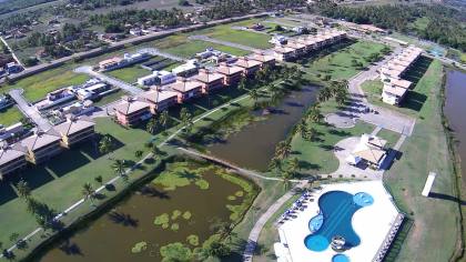 Apartamento Para Vender com 2 quartos 1 suíte na Praia do Saco em Estância