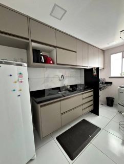 Apartamento Para Vender com 2 quartos 1 suíte no bairro Espaço Tropical em Barra Dos Coqueiros