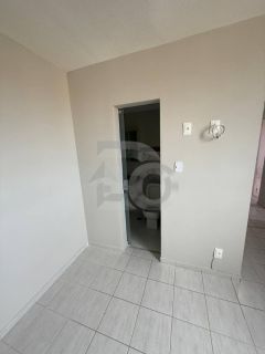 Apartamento Para Vender com 3 quartos 1 suíte no bairro Farolândia em Aracaju