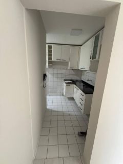 Apartamento Para Vender com 3 quartos 1 suíte no bairro Farolândia em Aracaju