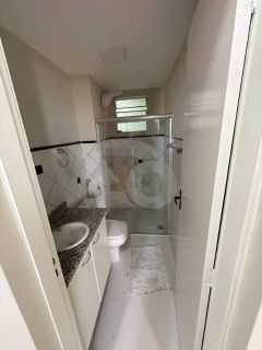 Apartamento Para Vender com 3 quartos 1 suíte no bairro Farolândia em Aracaju