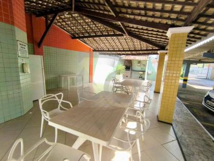 Apartamento Para Vender com 3 quartos 1 suíte no bairro Farolândia em Aracaju