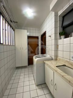 Apartamento Para Vender com 3 quartos 1 suíte no bairro Luzia em Aracaju