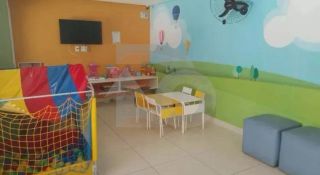 Apartamento Para Vender com 3 quartos 1 suíte no bairro Farolândia em Aracaju