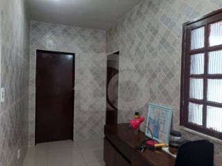 Casa Para Vender com 3 quartos 1 suíte no bairro Luzia em Aracaju