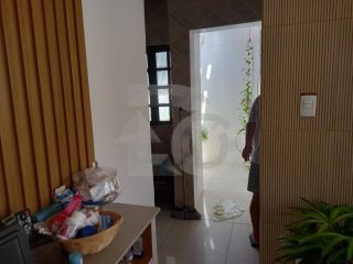 Casa Para Vender com 3 quartos 1 suíte no bairro Luzia em Aracaju