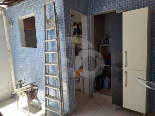 Casa Para Vender com 3 quartos 1 suíte no bairro Luzia em Aracaju
