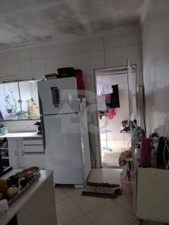 Casa Para Vender com 4 quartos 2 suítes no bairro São Conrado em Aracaju